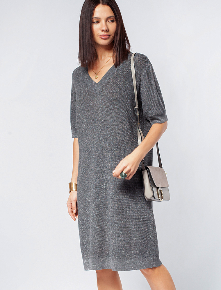 картинка Платье вязаное женское темно-серый-серебро от магазина Одежда+