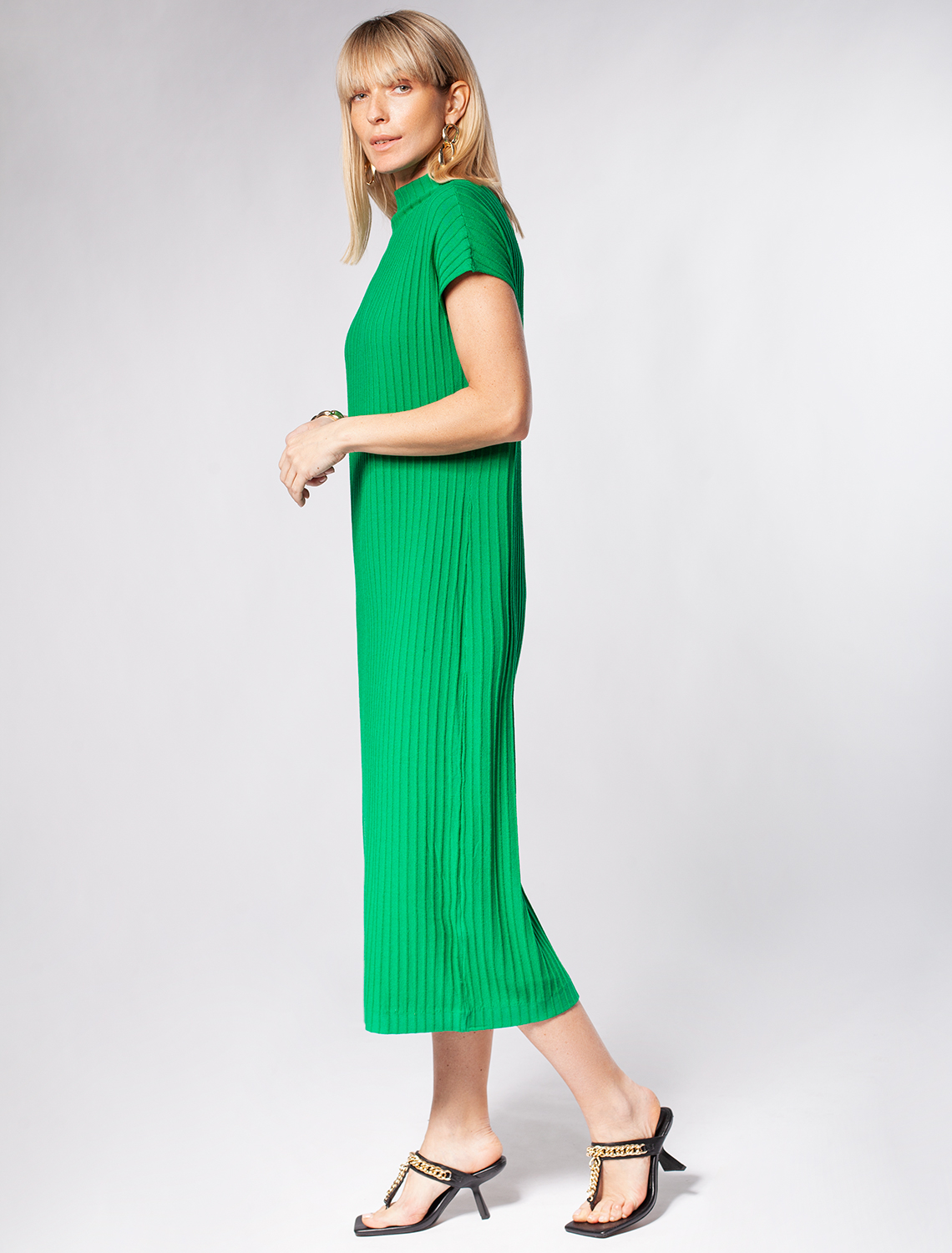 картинка Платье вязаное женское зеленый от магазина Одежда+